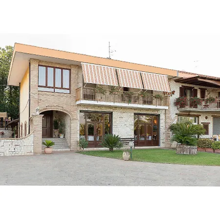 & Restaurant Il Castagneto *