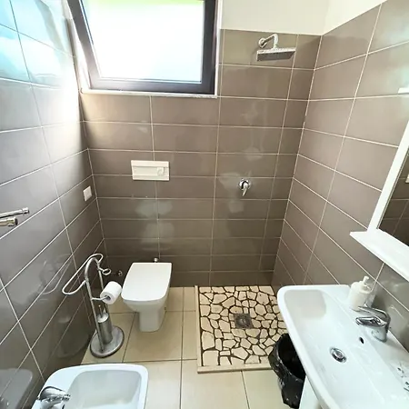 & Restaurant Il Castagneto Bed & Breakfast