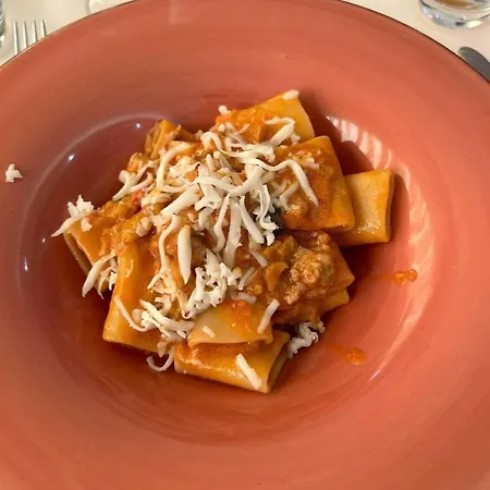 & Restaurant Il Castagneto * Campagna